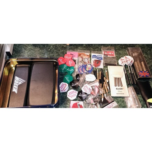 Vintage professional darts lot - darts,